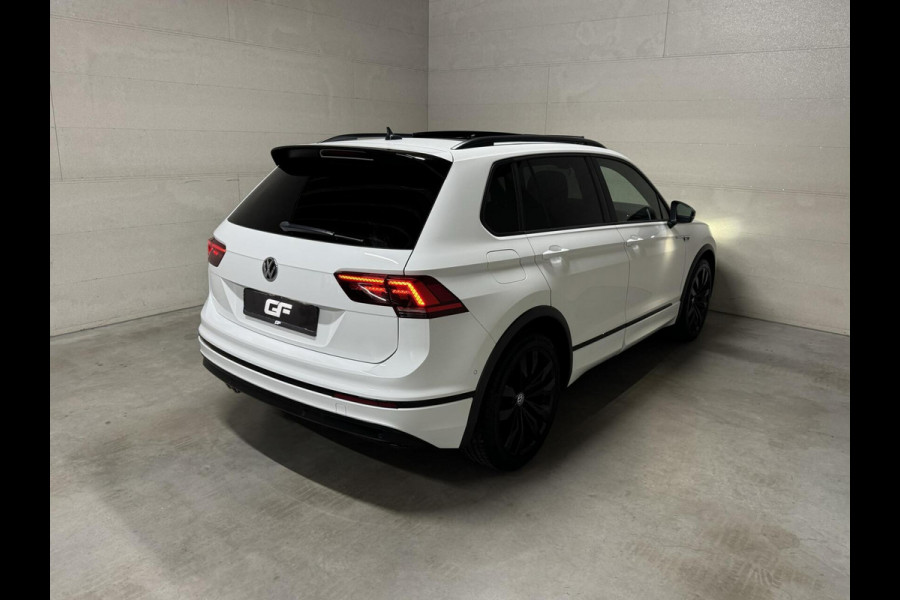 Volkswagen Tiguan 1.5 TSI R-Line Black Edition Pano Virtual Carplay NAP