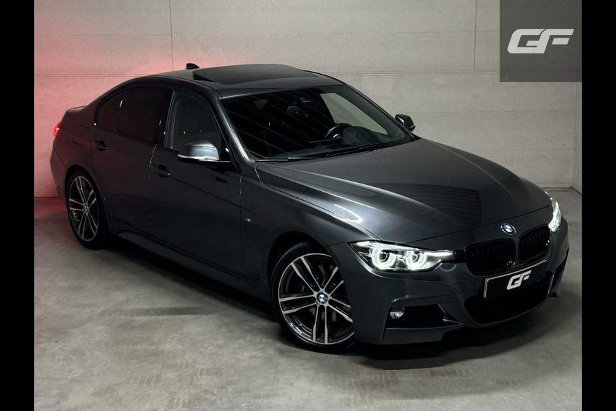 BMW 3-serie 320i M-Sport Pano Leer HUD CarPlay Camera Trekh. NAP
