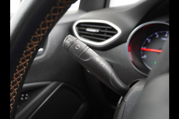 Opel Crossland X T111PK Innovation Navi Apple Carplay Android Auto Ecc Cruise Control PDC Led Intellilink DAB+ ESP Licht-Regensensor Lmv 16" Opel Connect Lane Departure Warning 1.2 Turbo Origineel Nederlandse Auto Dealer Onderhouden EURO 6