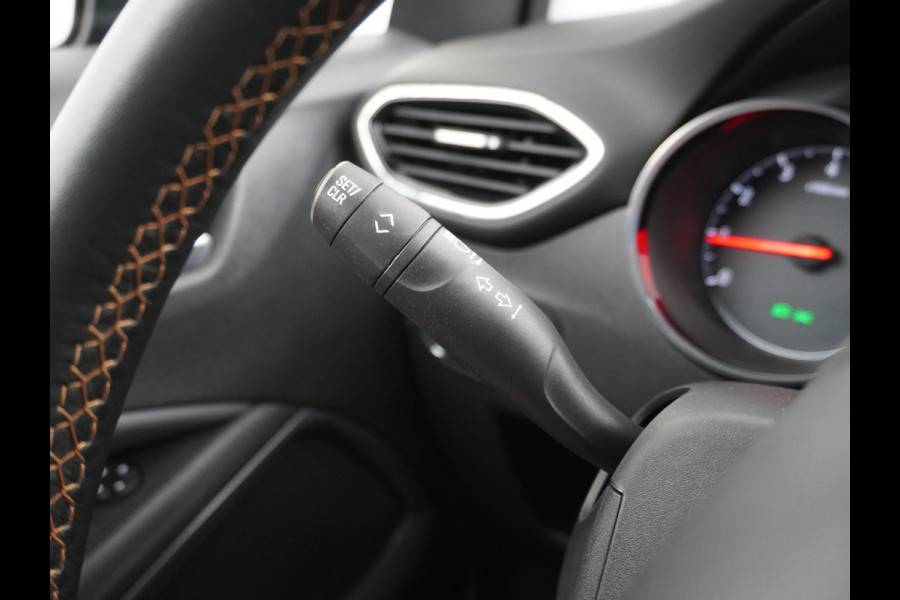 Opel Crossland X T111PK Innovation Navi Apple Carplay Android Auto Ecc Cruise Control PDC Led ESP Licht-Regensensor Lmv 16" Lane Departure Warning 1.2 Turbo