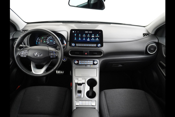 Hyundai Kona EV 64kWh Camera Apple Carplay/Android Auto Navi Adaptive Cruise Camera HUD Trekhaak Pdc-V+A 17"LM Lane Assist Blind Spot Monitor FCA Keyless Led Etms systeem Forward Collision-Avoidance Assist Highway assist sys Origineel NLse auto,  garantie op accu 06-07-2028/160.000km