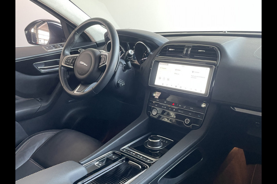 Jaguar F-Pace 2.0t AWD Prem Edition Panorama DAK / Leder Camera