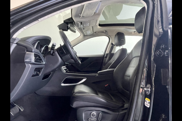 Jaguar F-Pace 2.0t AWD Prem Edition Panorama DAK / Leder Camera