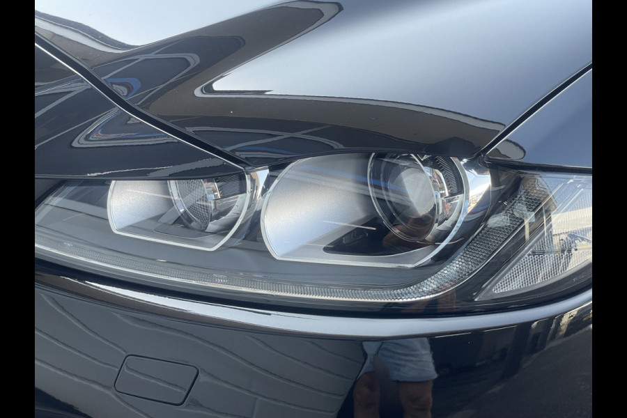 Jaguar F-Pace 2.0t AWD Prem Edition Panorama DAK / Leder Camera