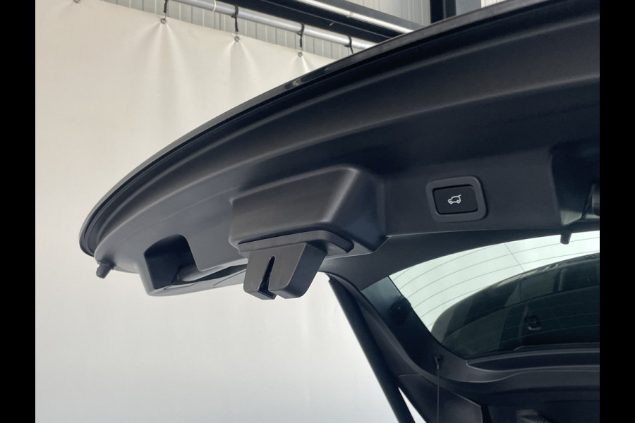 Jaguar F-Pace 2.0t AWD Prem Edition Panorama DAK / Leder Camera