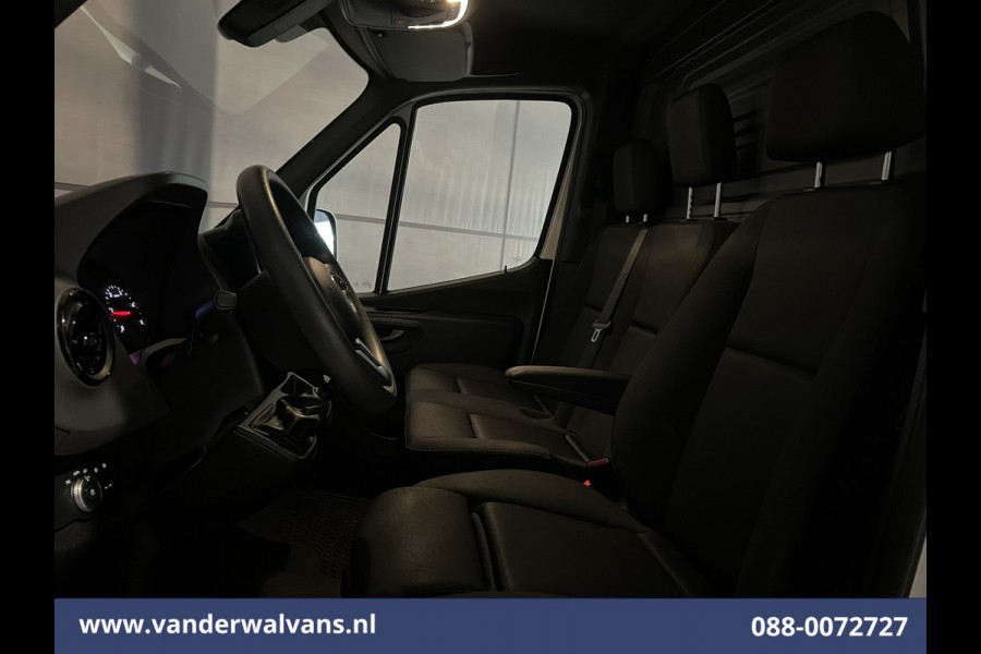 Mercedes-Benz Sprinter 315 CDI 150pk L3H2 Euro6 Airco | 360 graden Camera | Navigatie | Apple Carplay | Android Auto | Cruisecontrol Stoelverwarming, Chauffeursstoel, Parkeersensoren, Bijrijdersbank