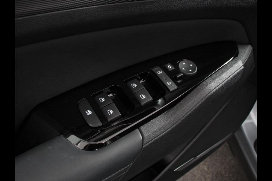 Kia Sportage 1.6 T-GDi Plug-in Hybrid AWD DynamicPlusLine Climate control Adaptieve cruise control Achteruitrij camera Parkeersensoren Keyless LED Verwarmde voorstoelen Stuurwiel verwarmd Apple Carplay/ Android Auto