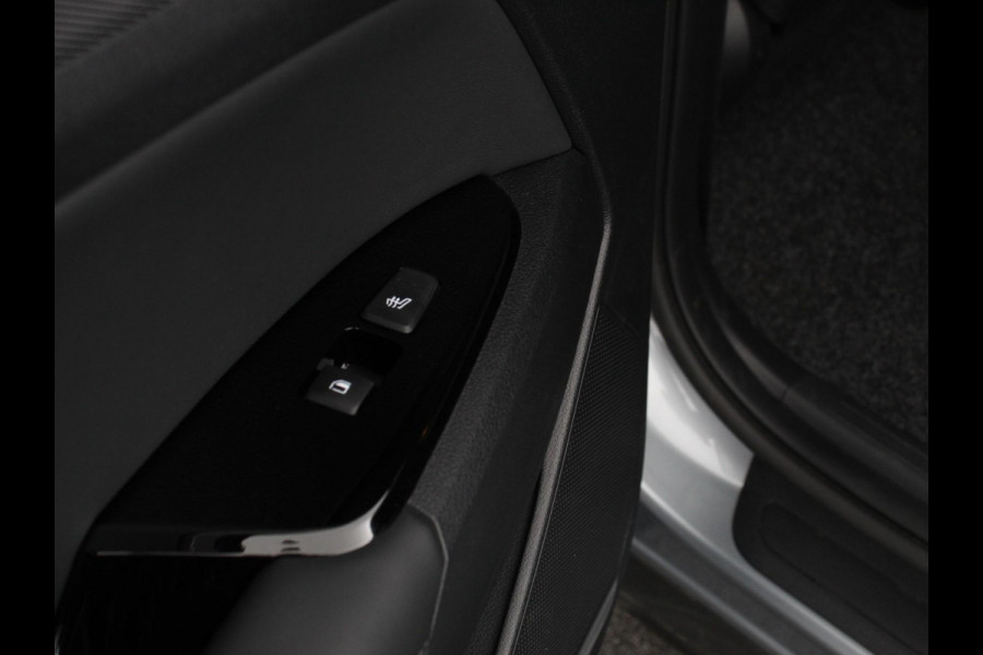 Kia Sportage 1.6 T-GDi Plug-in Hybrid AWD DynamicPlusLine Climate control Adaptieve cruise control Achteruitrij camera Parkeersensoren Keyless LED Verwarmde voorstoelen Stuurwiel verwarmd Apple Carplay/ Android Auto