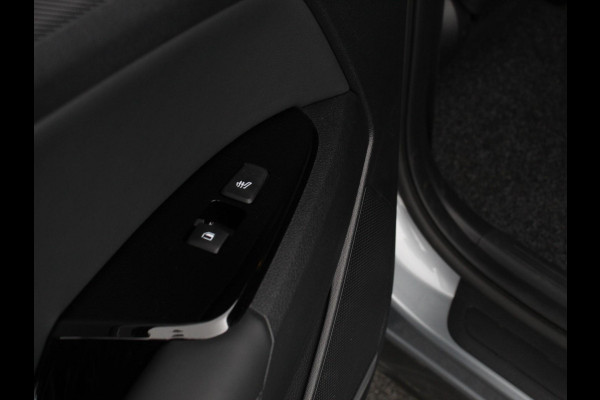 Kia Sportage 1.6 T-GDi Plug-in Hybrid AWD DynamicPlusLine Climate control Adaptieve cruise control Achteruitrij camera Parkeersensoren Keyless LED Verwarmde voorstoelen Stuurwiel verwarmd Apple Carplay/ Android Auto