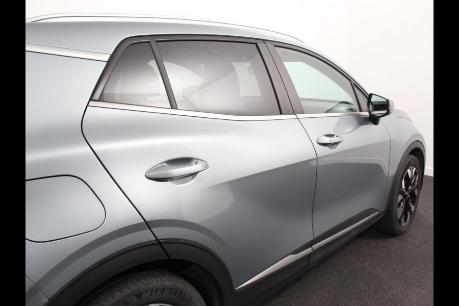 Kia Sportage 1.6 T-GDi Plug-in Hybrid AWD DynamicPlusLine Climate control Adaptieve cruise control Achteruitrij camera Parkeersensoren Keyless LED Verwarmde voorstoelen Stuurwiel verwarmd Apple Carplay/ Android Auto