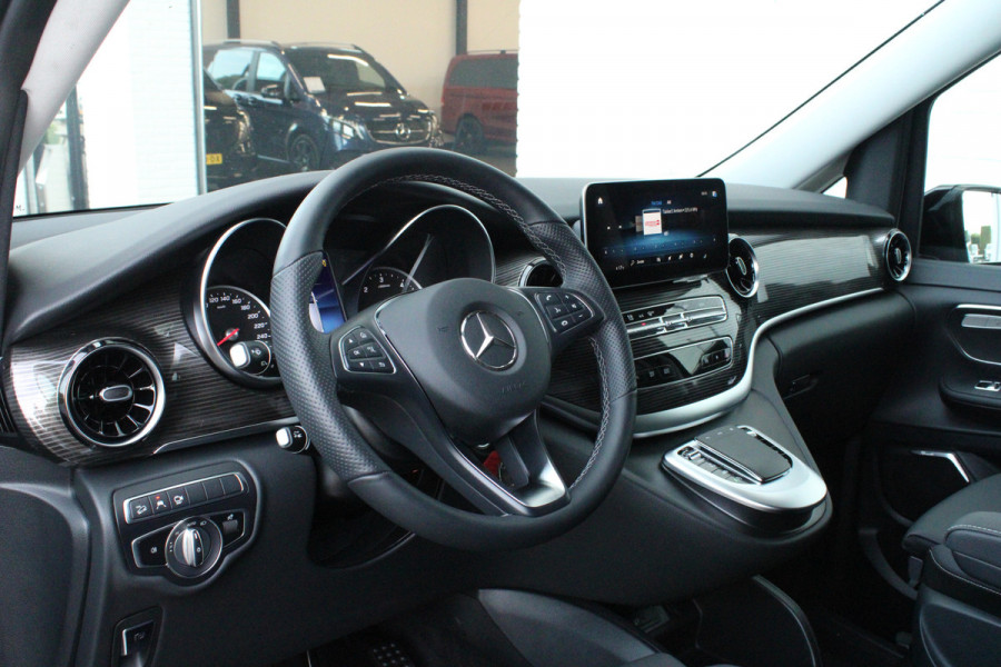 Mercedes-Benz V-Klasse 300d / XXL / DC / 4-Matic / 2x Elec Schuifdeur / 360 Camera / Burmester / Vol Opties / NIEUWSTAAT