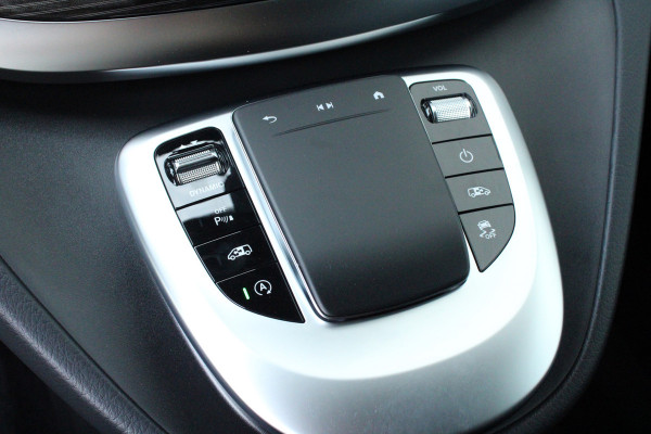 Mercedes-Benz V-Klasse 300d / XXL / DC / 4-Matic / 2x Elec Schuifdeur / 360 Camera / Burmester / Vol Opties / NIEUWSTAAT