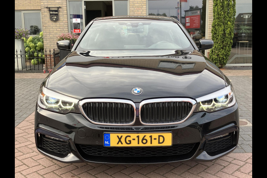 BMW 5 Serie 520i | M-Sport | Trekhaak | All-in prijs