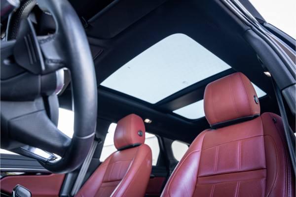Land Rover Range Rover Evoque 2.0 P200 AWD R-Dynamic S - Panorama | Meridian | Keyless | Camera