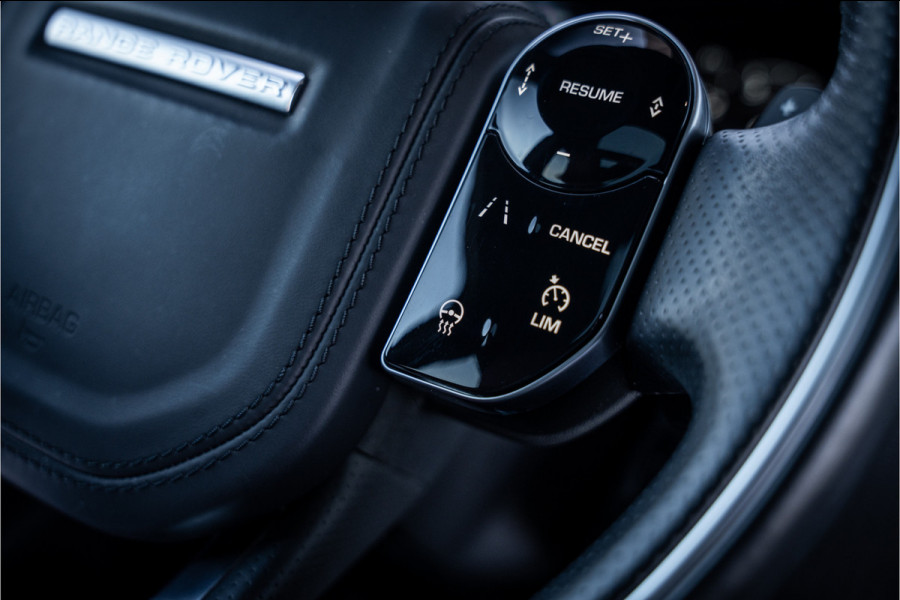 Land Rover Range Rover Evoque 2.0 P200 AWD R-Dynamic S - Panorama | Meridian | Keyless | Camera