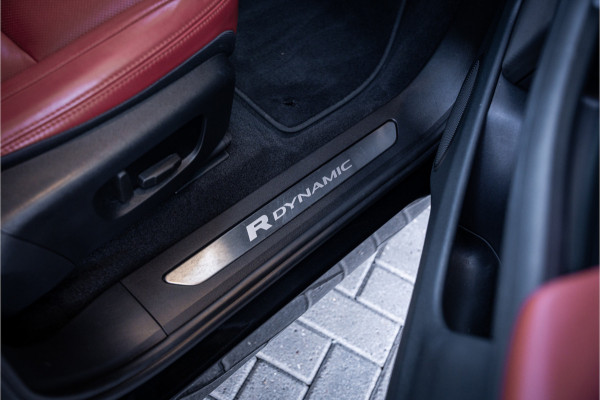 Land Rover Range Rover Evoque 2.0 P200 AWD R-Dynamic S - Panorama | Meridian | Keyless | Camera
