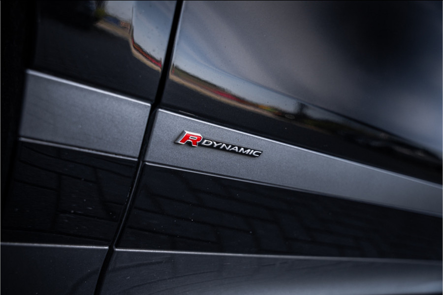 Land Rover Range Rover Evoque 2.0 P200 AWD R-Dynamic S - Panorama | Meridian | Keyless | Camera