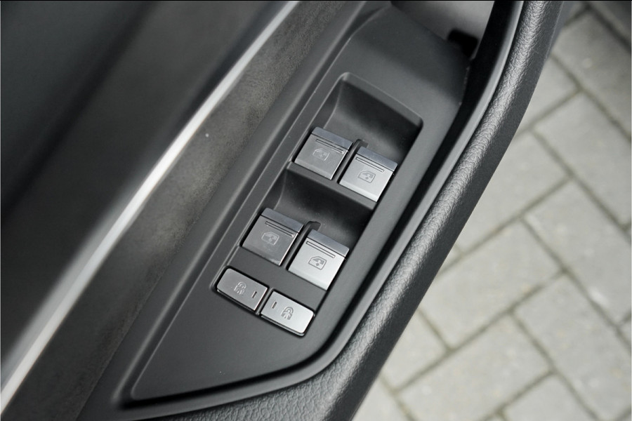 Audi e-tron Sportback S Quattro 95 kWh Pano B&O Nachtzicht HUD Trekhaak
