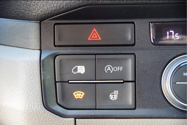 Volkswagen Crafter 35 2.0 TDI L3H2 EXCLUSIVE 177PK AUT. LED, LEDER, TREKHAAK, ADAPT. CRUISE, STOELVERWARMING, CAMERA, NAVI, NL AUTO, NAP