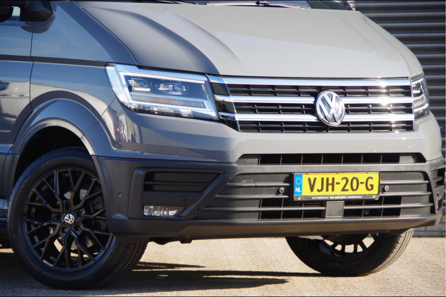 Volkswagen Crafter 35 2.0 TDI L3H2 EXCLUSIVE 177PK AUT. LED, LEDER, TREKHAAK, ADAPT. CRUISE, STOELVERWARMING, CAMERA, NAVI, NL AUTO, NAP