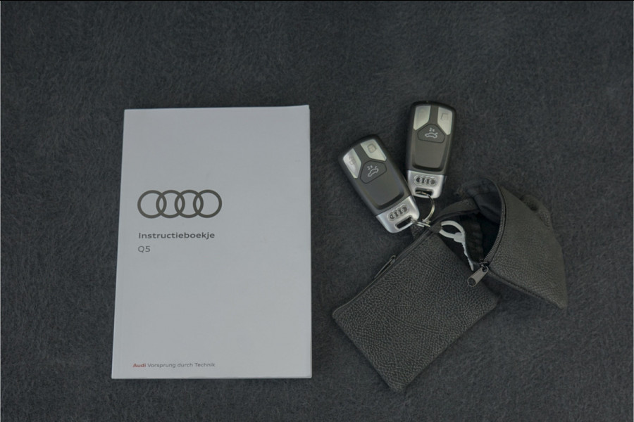 Audi Q5 Sportback 50 TFSI e S edition Pano Luchtvering Matrix 21" 1e Eig Ori NL