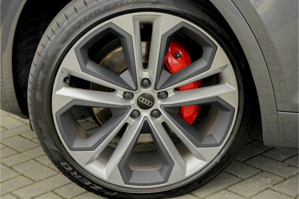 Audi Q5 Sportback 50 TFSI e S edition Pano Luchtvering Matrix 21" 1e Eig Ori NL