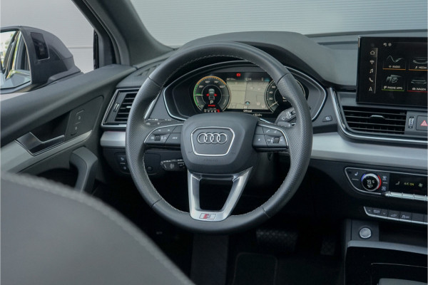 Audi Q5 Sportback 50 TFSI e S edition Pano Luchtvering Matrix 21" 1e Eig Ori NL