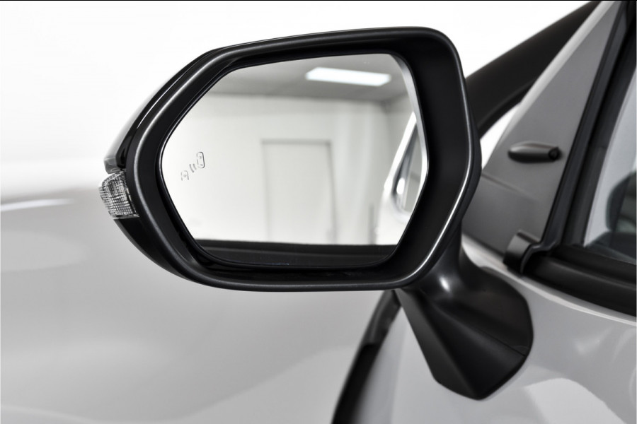 Toyota Yaris Cross 1.5 Hybrid 130 GR Sport (Nieuw model) | Dig.Cockpit | Adapt.Cruise | Stoel+Stuurverw. | Camera | PDC + NAV + App.Connect (Draadloos) | ECC | LM 18" | 2210