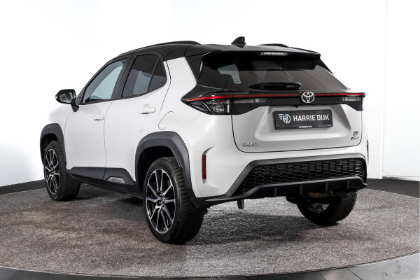 Toyota Yaris Cross 1.5 Hybrid 130 GR Sport (Nieuw model) | Dig.Cockpit | Adapt.Cruise | Stoel+Stuurverw. | Camera | PDC + NAV + App.Connect (Draadloos) | ECC | LM 18" | 2210