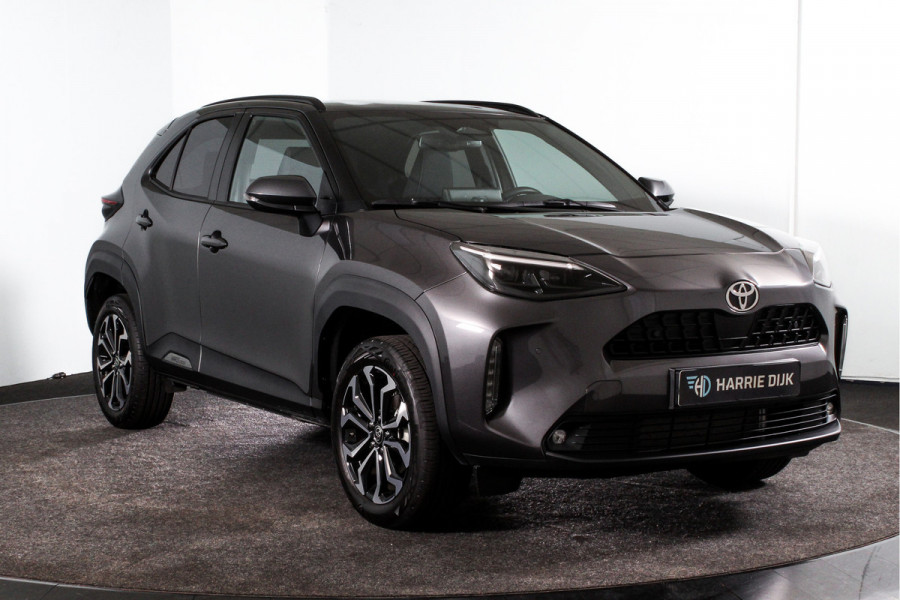Toyota Yaris Cross 1.5 Hybrid 115 First Edition (Nieuw model) | Dig.Cockpit | Adapt.Cruise | Stoelverwarming | Camera | PDC | App.Connect | Auto.Airco | LM 17" | 8010