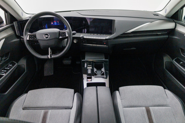 Opel Astra Sports Tourer 1.6 Turbo 181 PK Plug In Hybrid Business Edition | AGR stoel | Stoel- stuur- en vooruit verwarming | Navigatie, App. connect, Camera, Adaptieve Cruise