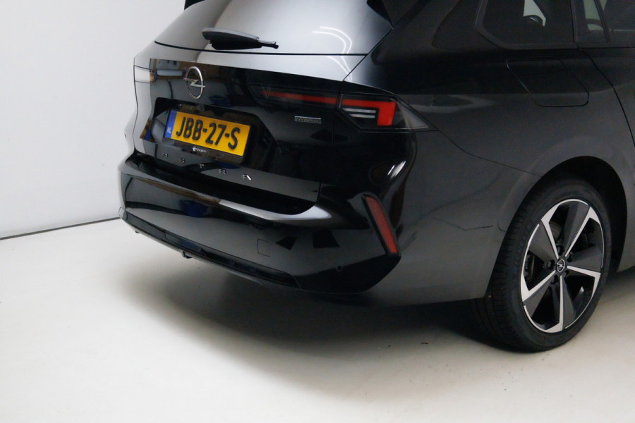 Opel Astra Sports Tourer 1.6 Turbo 181 PK Plug In Hybrid Business Edition | AGR stoel | Stoel- stuur- en vooruit verwarming | Navigatie, App. connect, Camera, Adaptieve Cruise