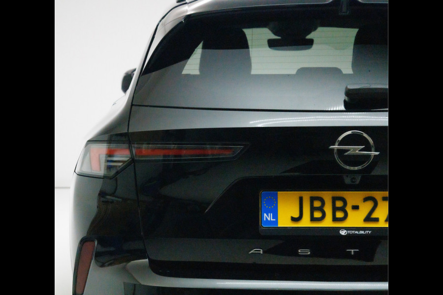 Opel Astra Sports Tourer 1.6 Turbo 181 PK Plug In Hybrid Business Edition | AGR stoel | Stoel- stuur- en vooruit verwarming | Navigatie, App. connect, Camera, Adaptieve Cruise