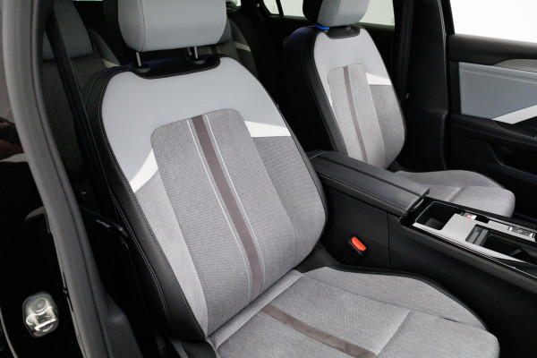 Opel Astra Sports Tourer 1.6 Turbo 181 PK Plug In Hybrid Business Edition | AGR stoel | Stoel- stuur- en vooruit verwarming | Navigatie, App. connect, Camera, Adaptieve Cruise