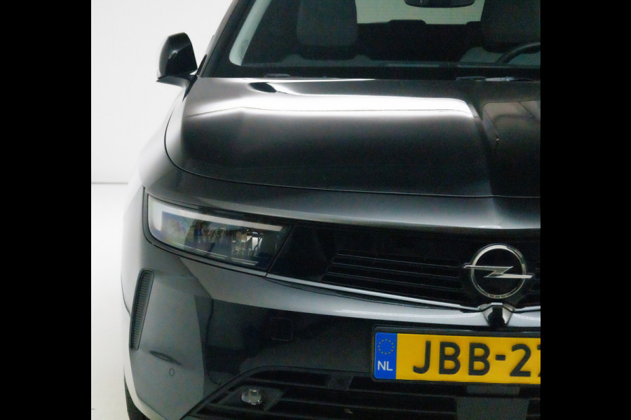 Opel Astra Sports Tourer 1.6 Turbo 181 PK Plug In Hybrid Business Edition | AGR stoel | Stoel- stuur- en vooruit verwarming | Navigatie, App. connect, Camera, Adaptieve Cruise