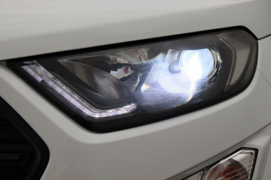 Ford EcoSport 1.0 EcoBoost ST-Line Climate, Cruise, Apple CarPlay, Camera, Trekhaak, Two-Tone, 19”