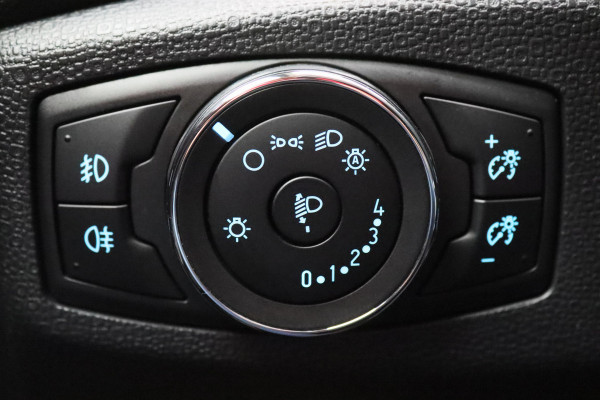 Ford EcoSport 1.0 EcoBoost ST-Line Climate, Cruise, Apple CarPlay, Camera, Trekhaak, Two-Tone, 19”