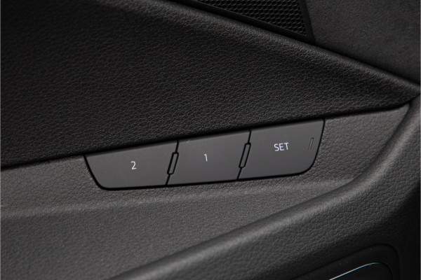 Audi e-tron Sportback 55 quattro S edition 95 kWh B&O, Memory, Adap. cruise, 2022