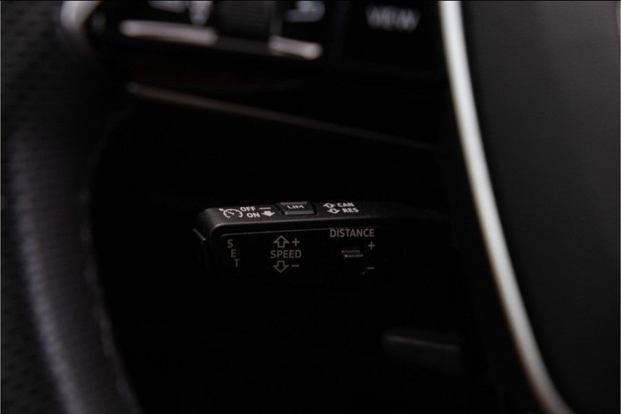 Audi e-tron Sportback 55 quattro S edition 95 kWh B&O, Memory, Adap. cruise, 2022