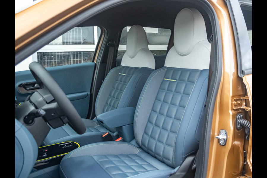 Fiat Grande Panda La Prima 11 kW 44 kWh | Uit voorraad leverbaar | Clima | Cruise | Camera | Apple Carplay | 17" | Navi | Winter Pack
