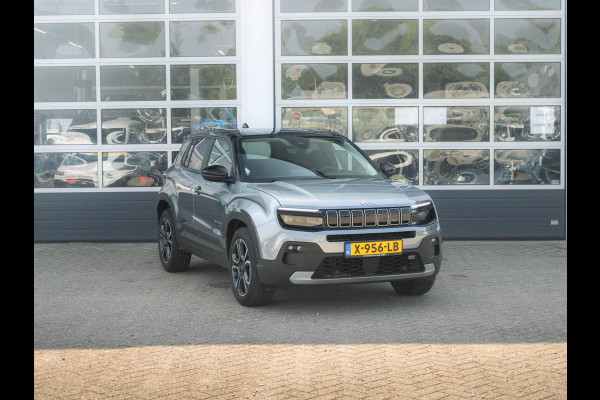 Jeep Avenger 1st Edition 54 kWh | Clima | Cruise | Adapt. Camera | Apple Carplay | BSM | 18" | Keyless | Winter Pack