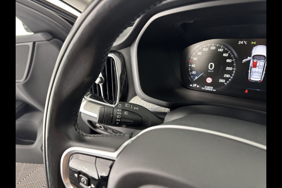Volvo V60 2.0 T6 Plug-in hybrid AWD Plus Bright (INCL-BTW) *PANO | LUXURY-LEATHER | FULL-LED | DIGI-COCKPIT | NAVI-FULLMAP | HEATED/COOLED-SPORTSEATS | KEYLESS | MEMORY-PACK | ECC | PRIVACY-GLASS | PDC | BLIS | LANE-ASSIST | DAB | CRUISE |