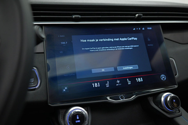 Lynk & Co 01 1.5 |Pano|360cam|Ambient|Carplay|