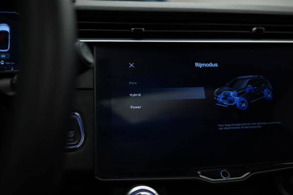 Lynk & Co 01 1.5 |Pano|360cam|Ambient|Carplay|