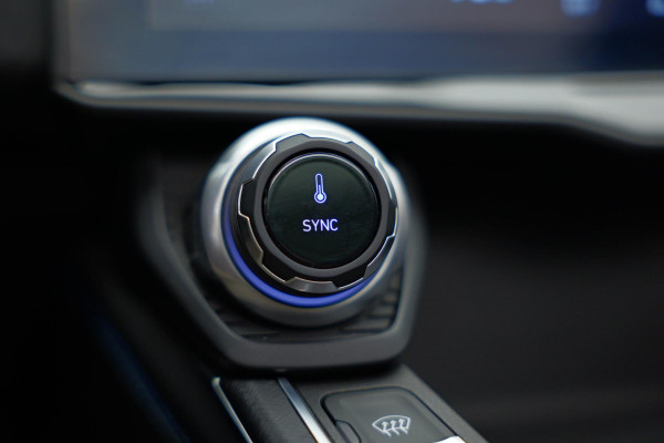 Lynk & Co 01 1.5 |Pano|360cam|Ambient|Carplay|