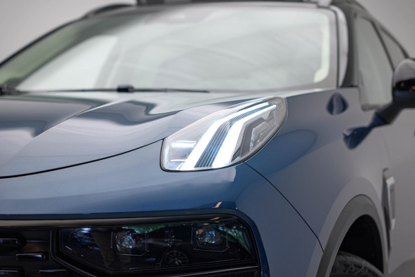 Lynk & Co 01 1.5 |Pano|360cam|Ambient|Carplay|