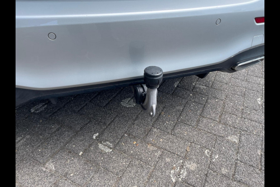 Mercedes-Benz A-Klasse 250 e Business Solution AMG-Line Automaat | Pano | Memory-Pack | Sfeer | Full LED | Trekhaak | occasion