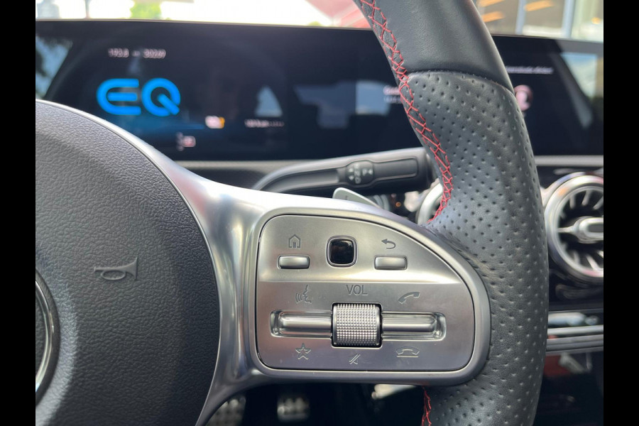 Mercedes-Benz A-Klasse 250 e Business Solution AMG-Line Automaat | Pano | Memory-Pack | Sfeer | Full LED | Trekhaak | occasion