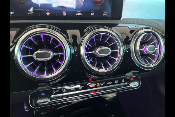 Mercedes-Benz A-Klasse 250 e Business Solution AMG-Line Automaat | Pano | Memory-Pack | Sfeer | Full LED | Trekhaak | occasion