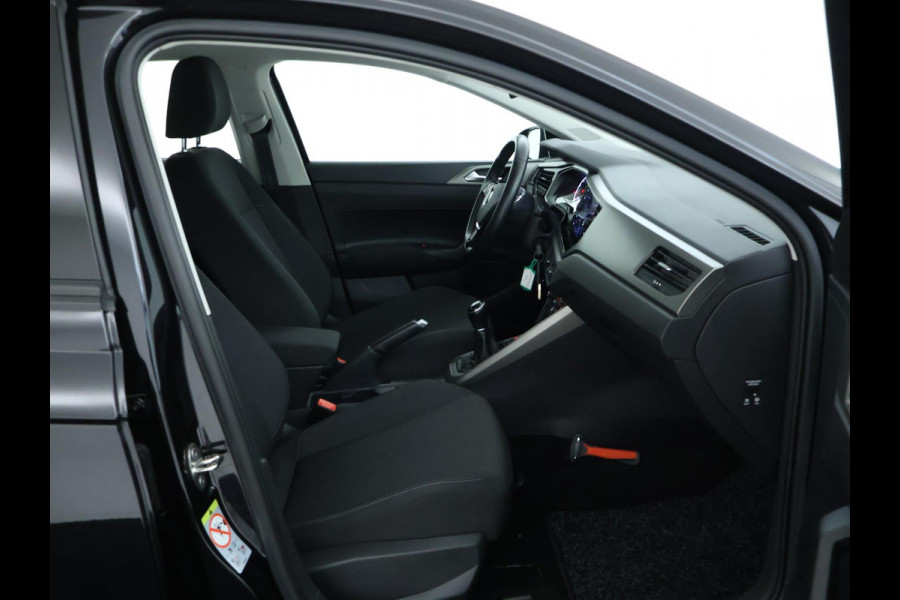 Volkswagen Polo 1.0 TSI Comfortline Business NAVI | CarPlay | dealer onderhouden